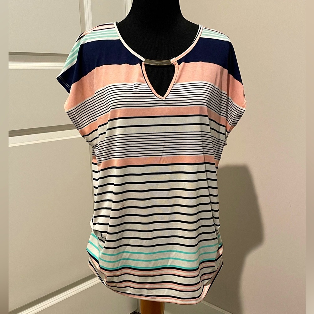 Flattering Ladies blouse